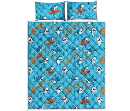 Cute Shark Pattern Print Quilt Bed Set