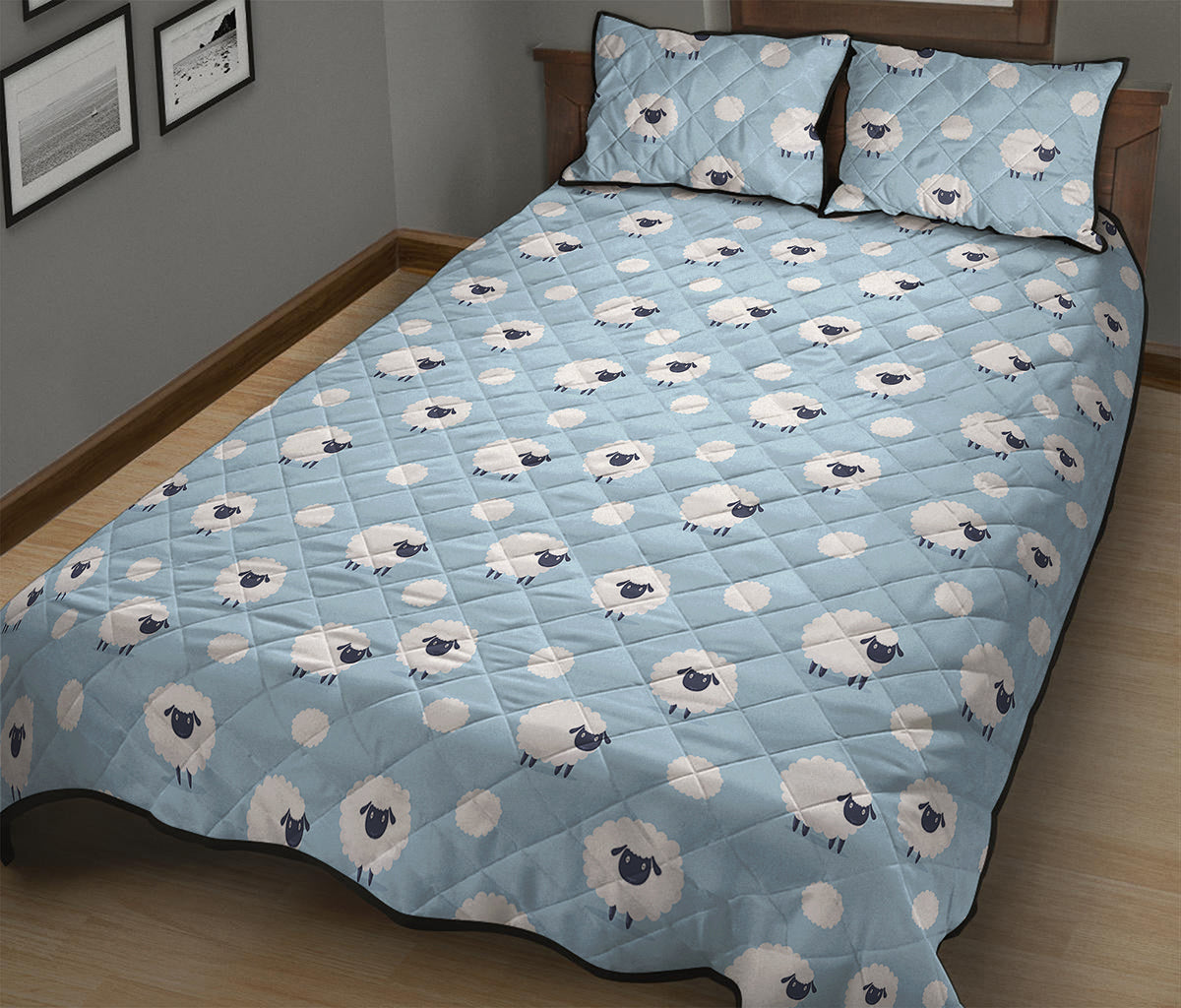 Cute Sheep Pattern Print Quilt Bed Set