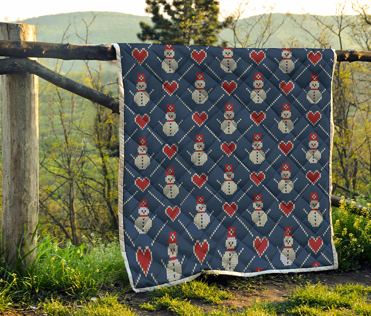 Cute Snowman Knitted Pattern Print Quilt
