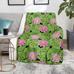 Cute Water Lily Pattern Print Blanket