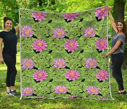 Cute Water Lily Pattern Print Quilt