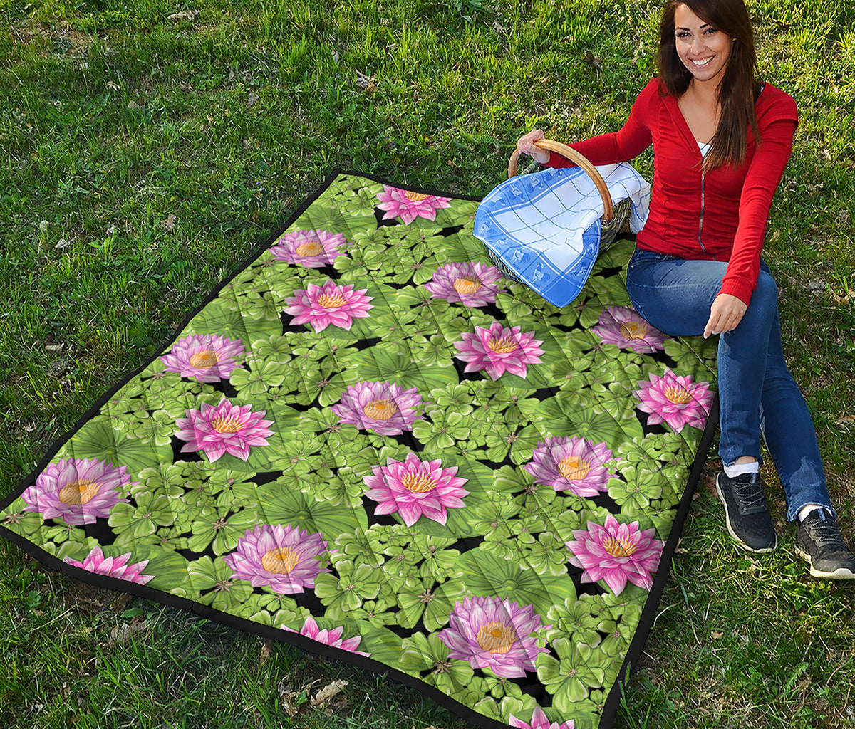 Cute Water Lily Pattern Print Quilt