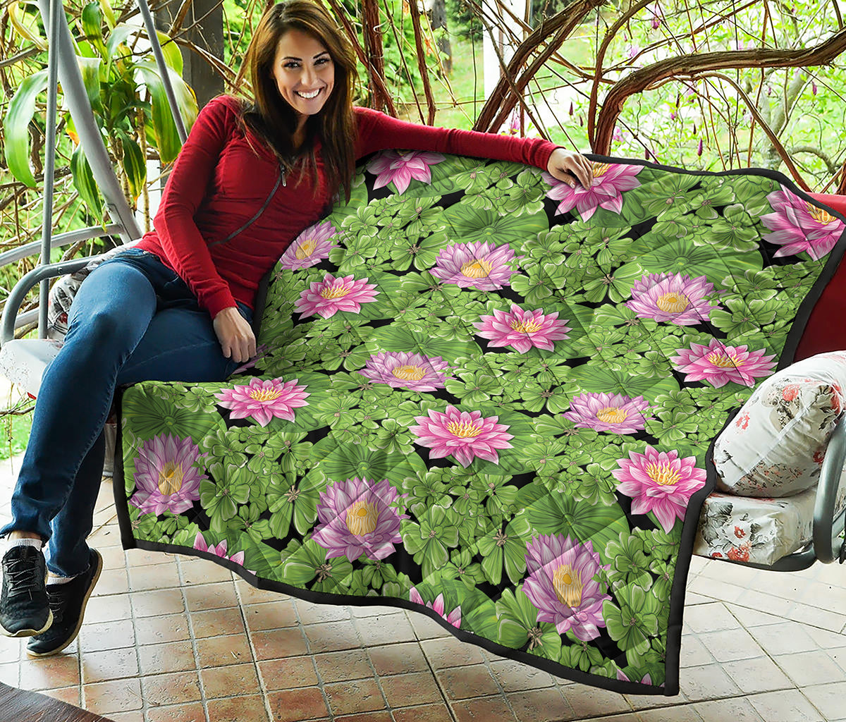 Cute Water Lily Pattern Print Quilt