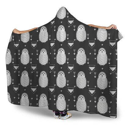 Cute White And Grey Owl Pattern Print Hooded Blanket