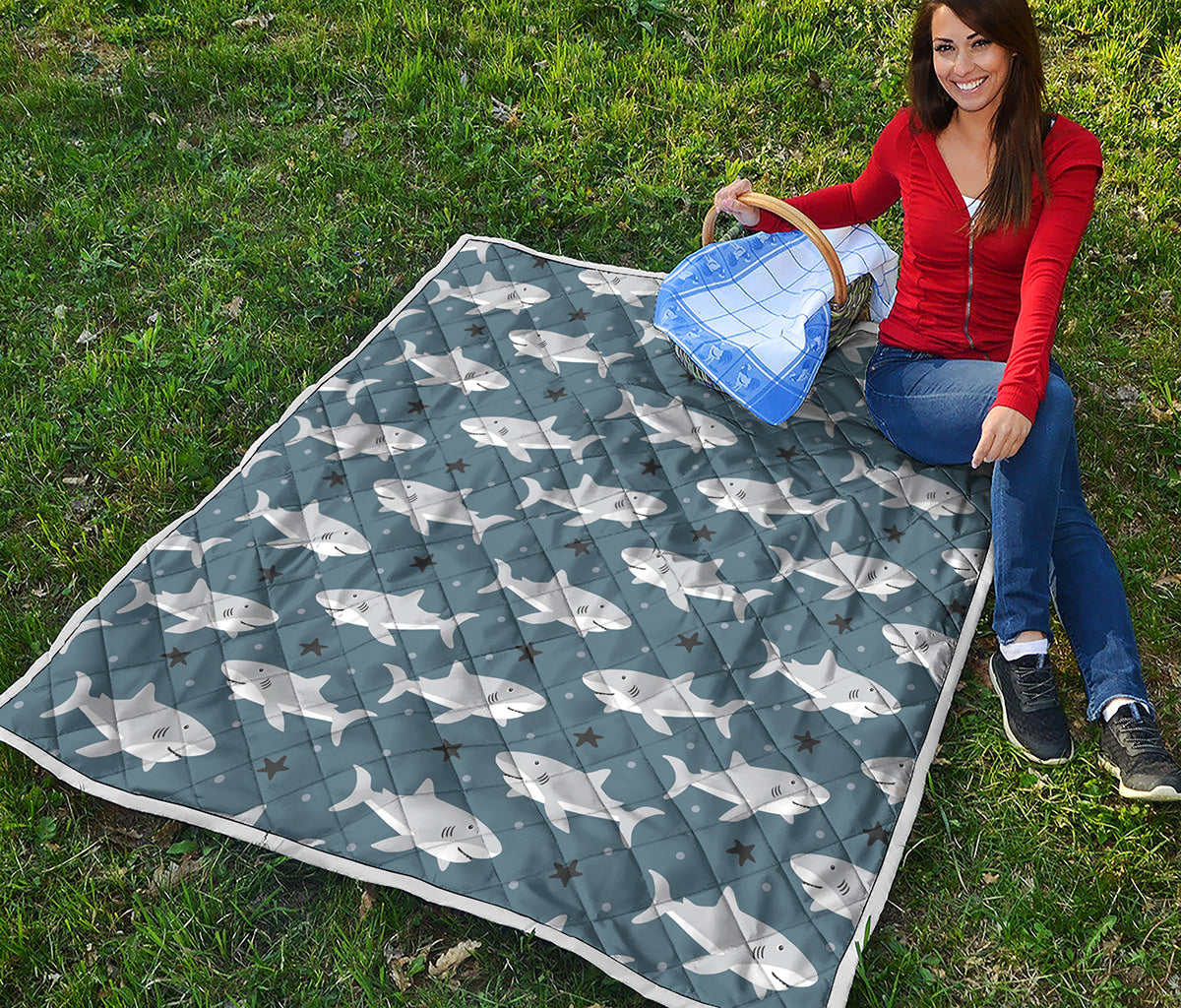 Cute White Shark Pattern Print Quilt