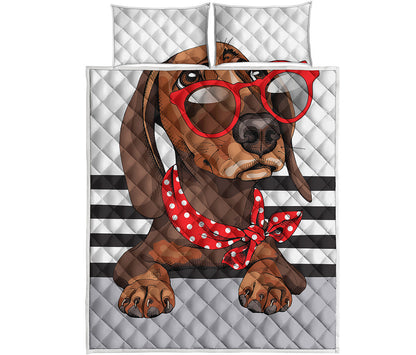 Dachshund With Red Sunglasses Print Quilt Bed Set