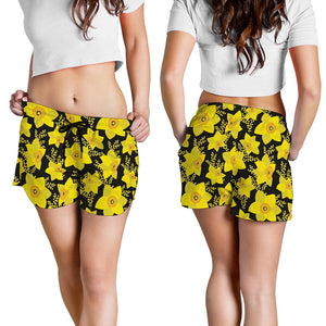 Daffodil And Mimosa Pattern Print Women's Shorts