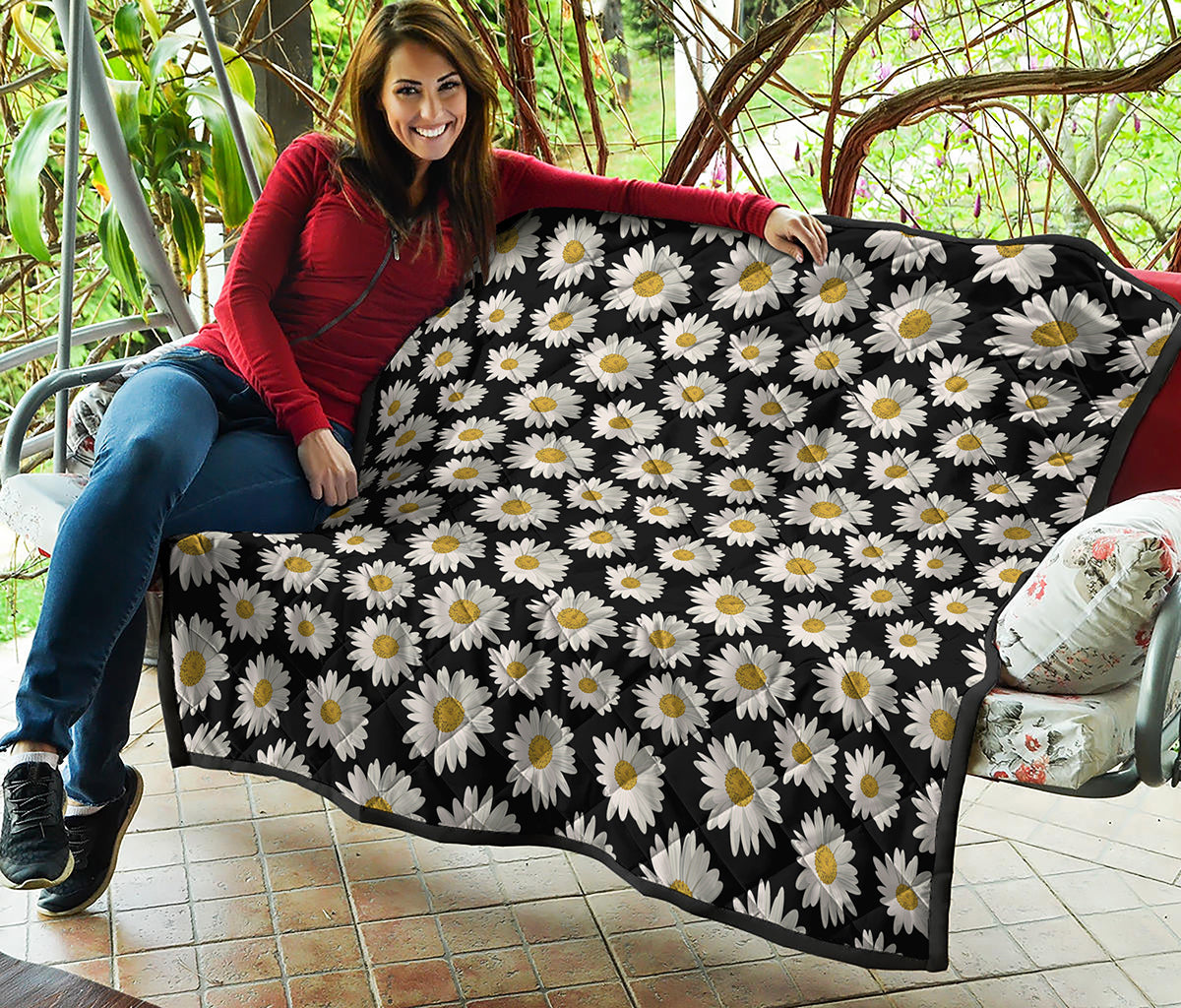 Daisy Flower Pattern Print Quilt