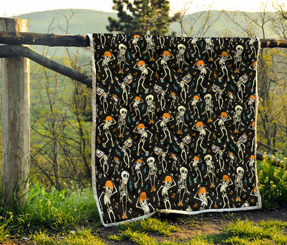 Dancing Skeleton Party Pattern Print Quilt