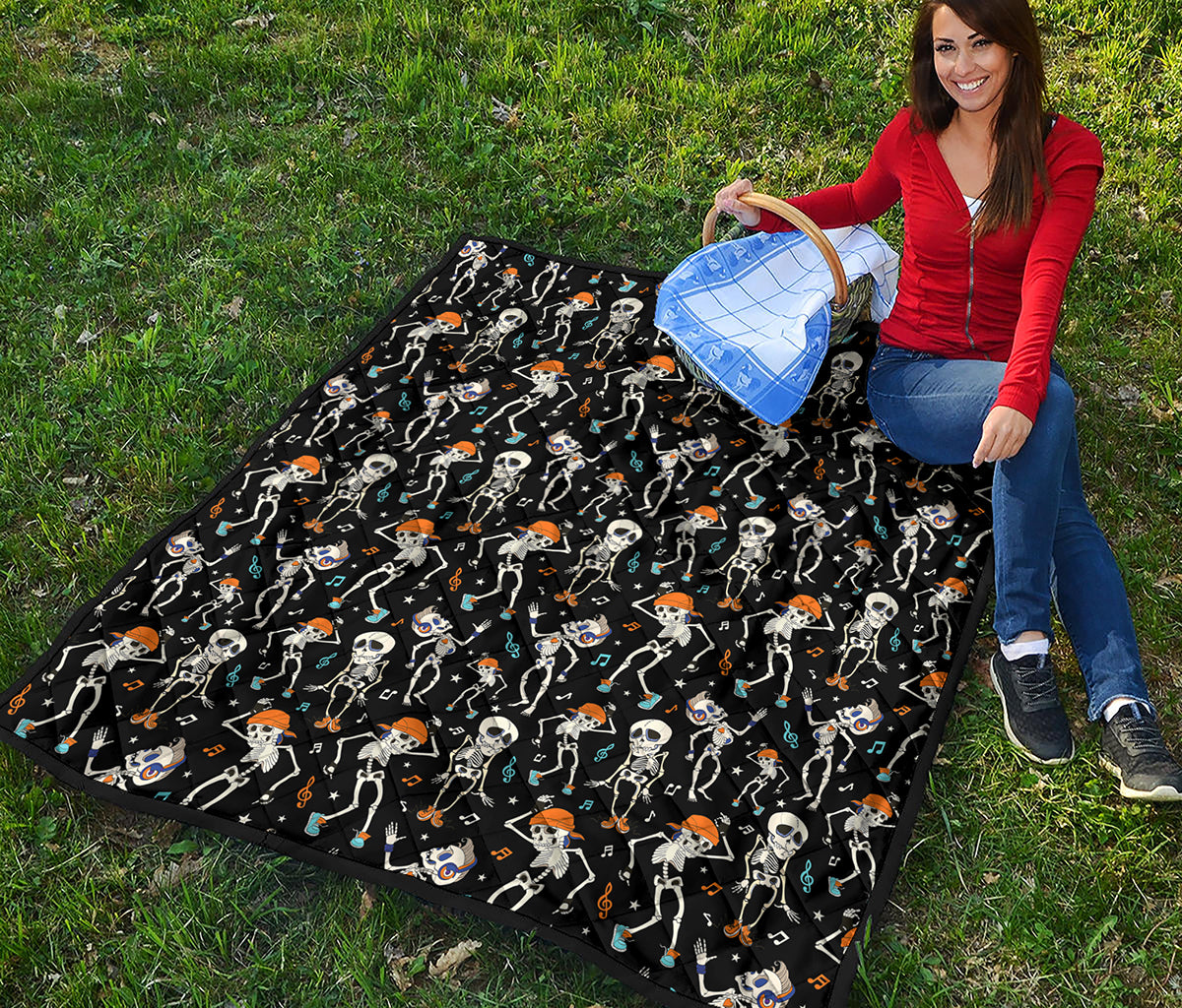 Dancing Skeleton Party Pattern Print Quilt