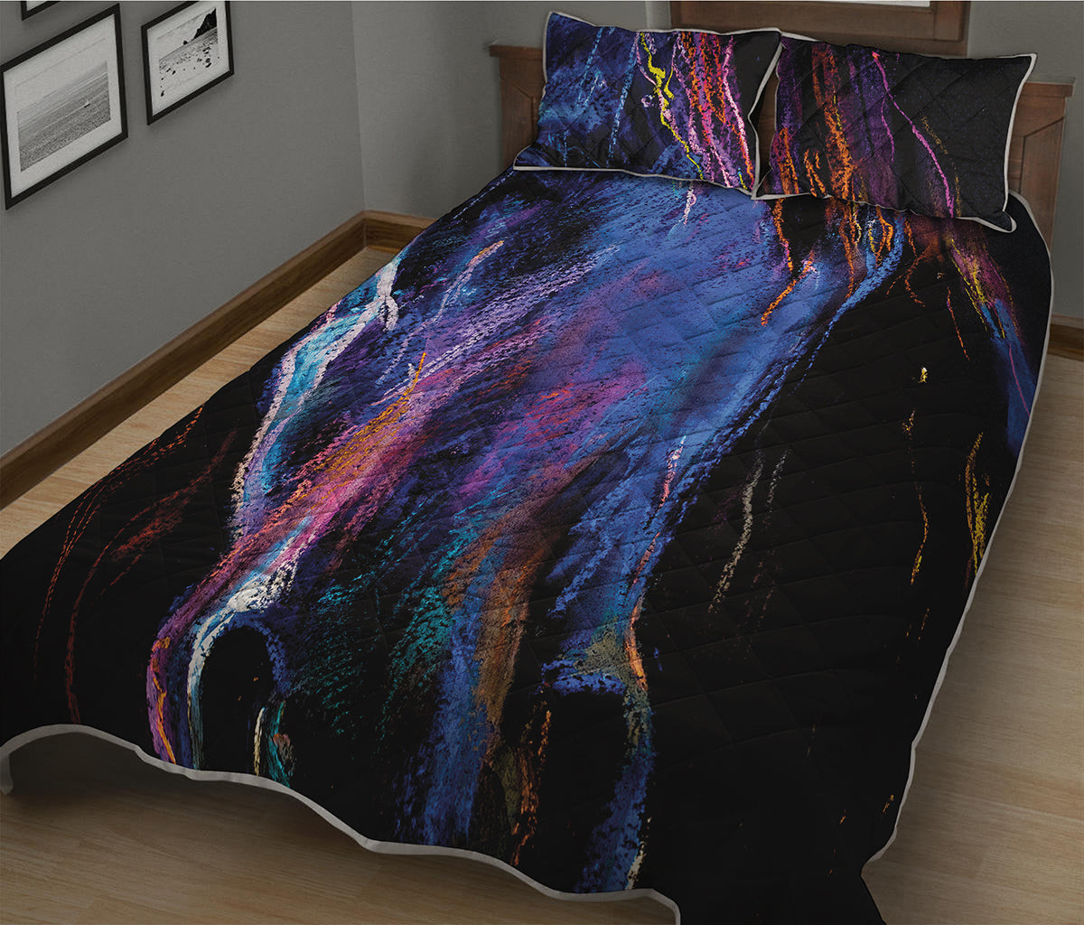 Dark Blue Horse Portrait Print Quilt Bed Set