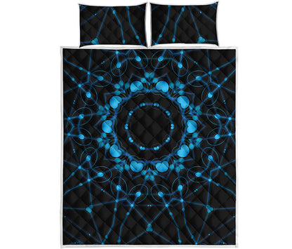 Dark Blue Kaleidoscope Print Quilt Bed Set