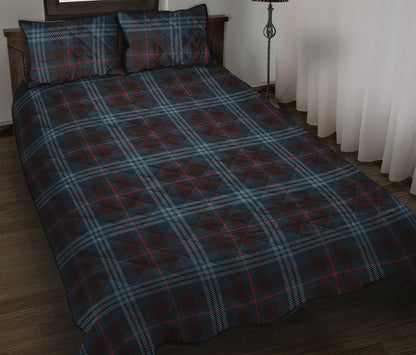 Dark Blue Tartan Pattern Print Quilt Bed Set