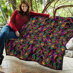 Dark Bohemian Paisley Pattern Print Quilt