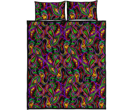 Dark Bohemian Paisley Pattern Print Quilt Bed Set