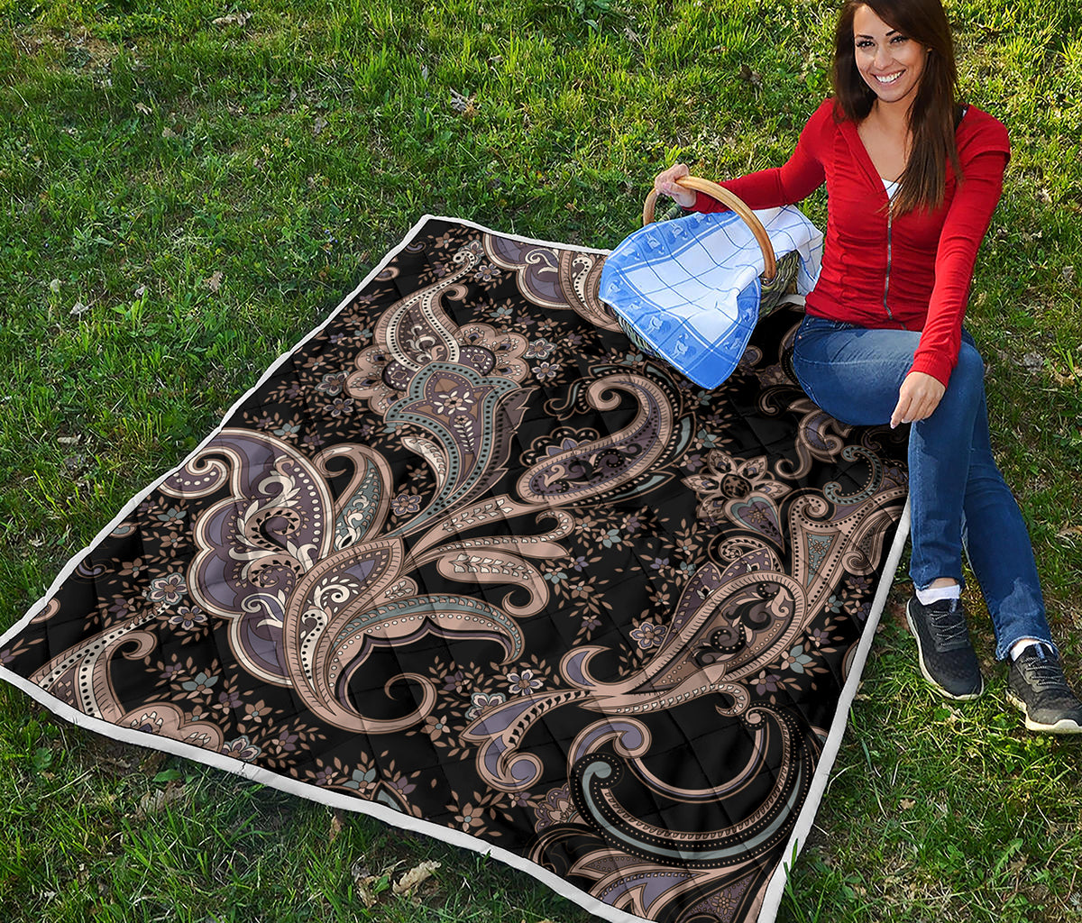 Dark Brown Paisley Pattern Print Quilt