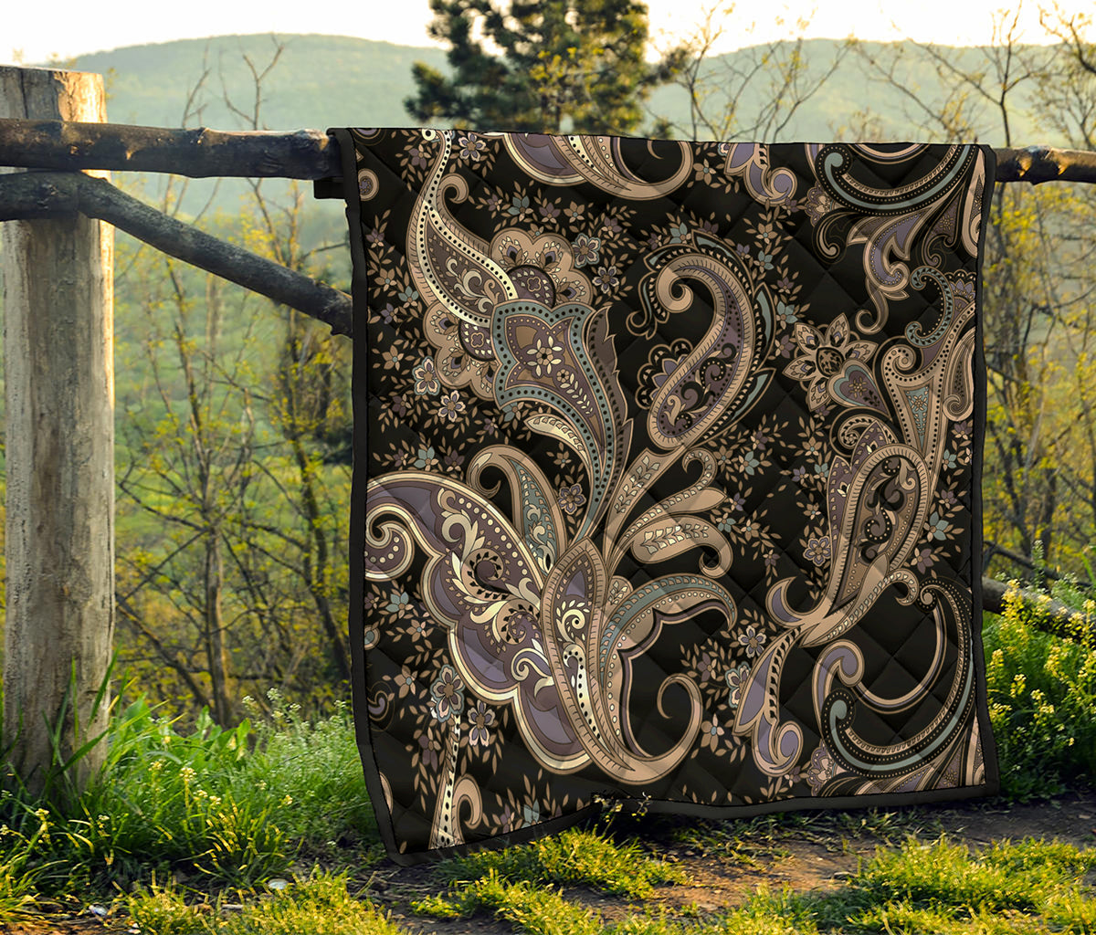 Dark Brown Paisley Pattern Print Quilt