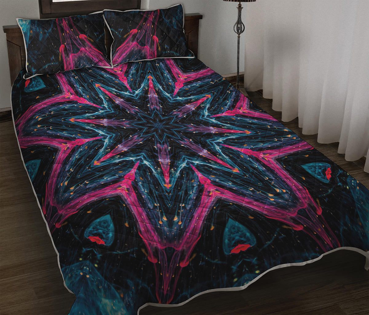 Dark Cloud Kaleidoscope Print Quilt Bed Set