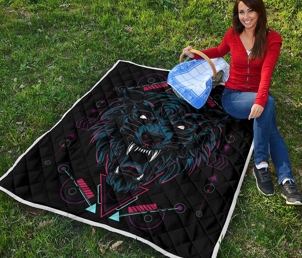 Dark Geometric Wolf Print Quilt