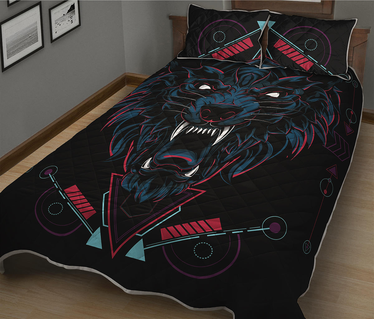 Dark Geometric Wolf Print Quilt Bed Set