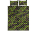 Dark Green And Black Camouflage Print Quilt Bed Set