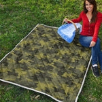 Dark Green Camouflage Print Quilt