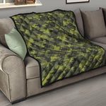 Dark Green Camouflage Print Quilt