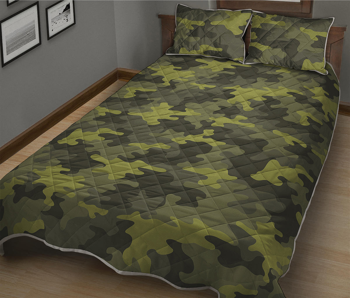 Dark Green Camouflage Print Quilt Bed Set