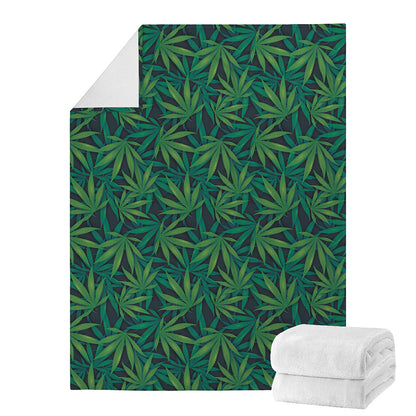 Dark Green Hemp Pattern Print Blanket