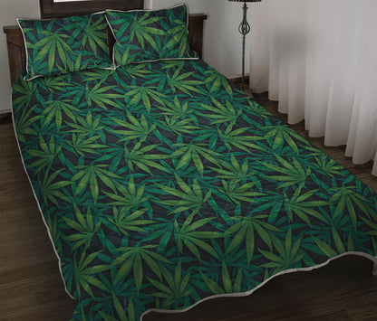Dark Green Hemp Pattern Print Quilt Bed Set