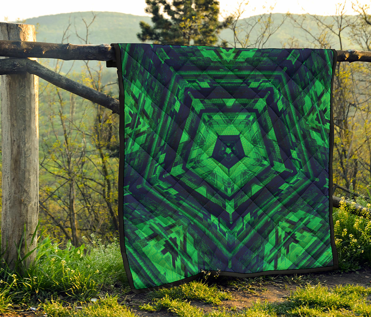 Dark Green Kaleidoscope Print Quilt