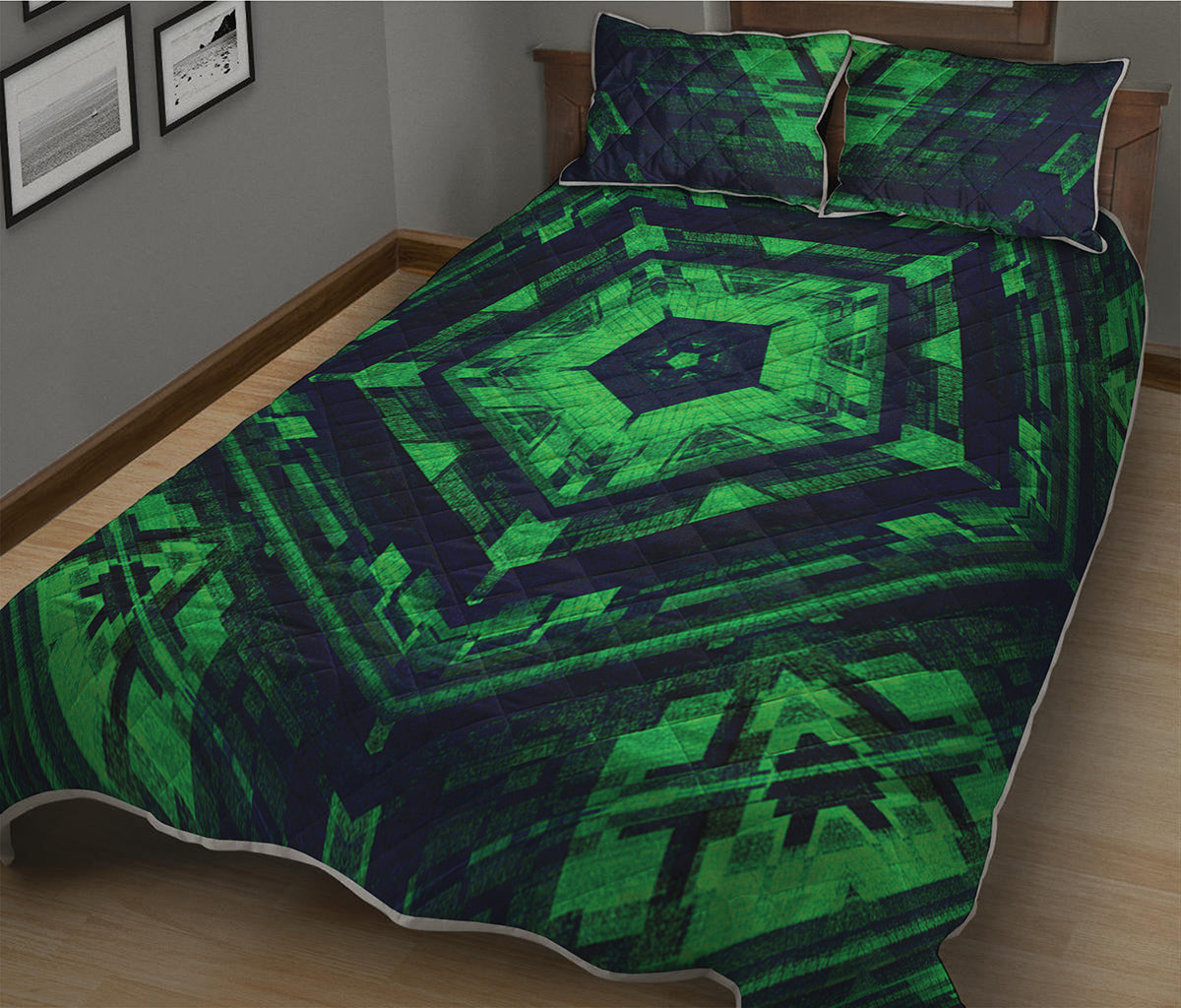 Dark Green Kaleidoscope Print Quilt Bed Set