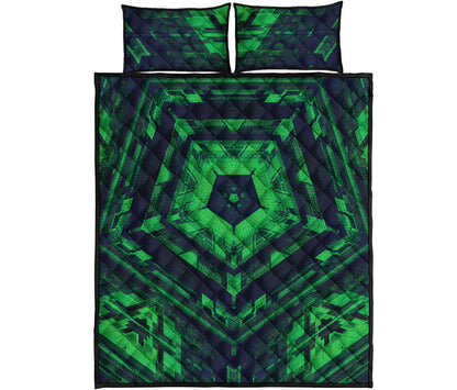 Dark Green Kaleidoscope Print Quilt Bed Set