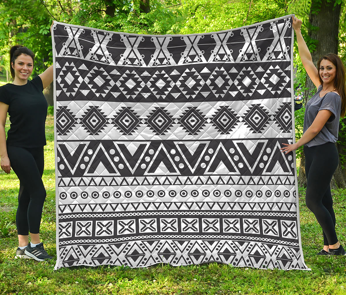 Dark Grey Aztec Pattern Print Quilt