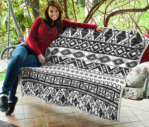 Dark Grey Aztec Pattern Print Quilt