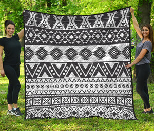 Dark Grey Aztec Pattern Print Quilt