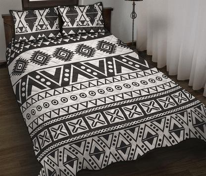 Dark Grey Aztec Pattern Print Quilt Bed Set