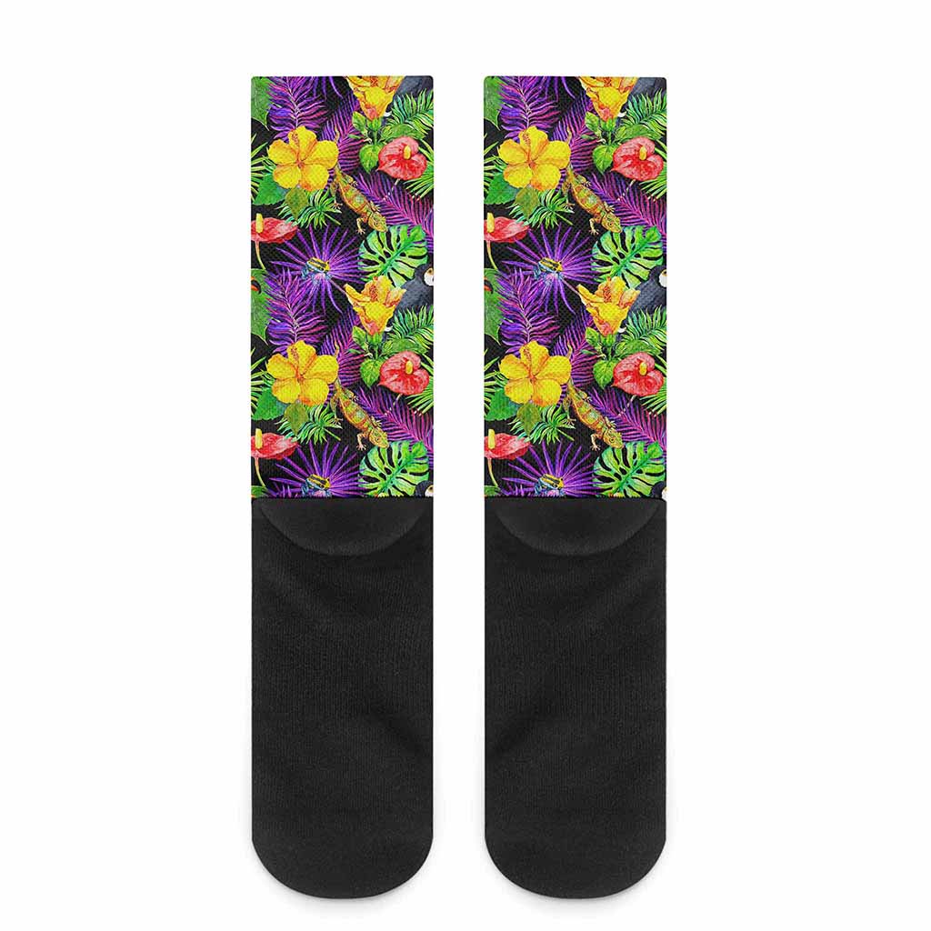 Dark Hawaiian Tropical Pattern Print Crew Socks