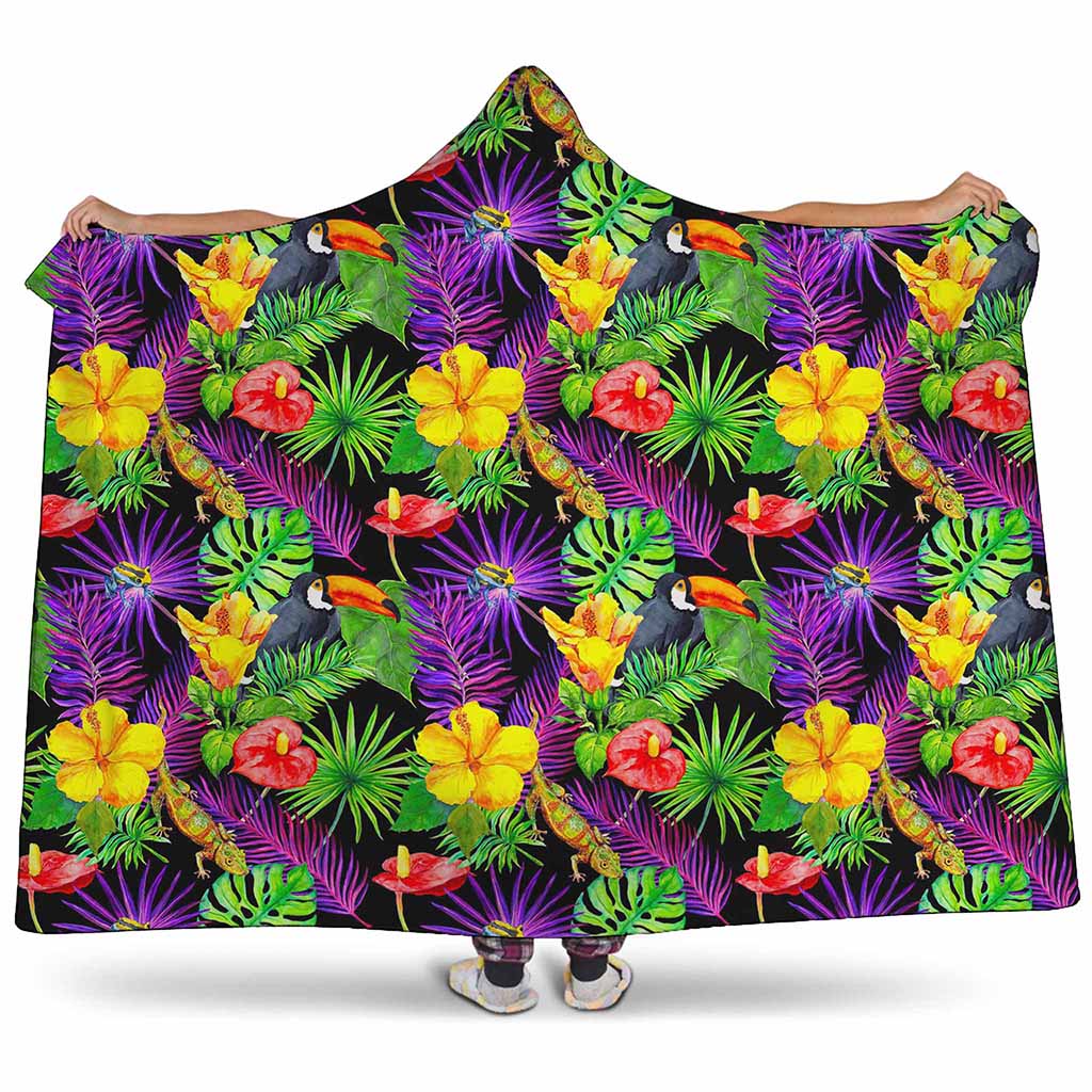 Dark Hawaiian Tropical Pattern Print Hooded Blanket
