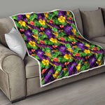 Dark Hawaiian Tropical Pattern Print Quilt