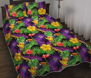 Dark Hawaiian Tropical Pattern Print Quilt Bed Set