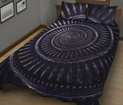 Dark Navy Metal Spiral Print Quilt Bed Set