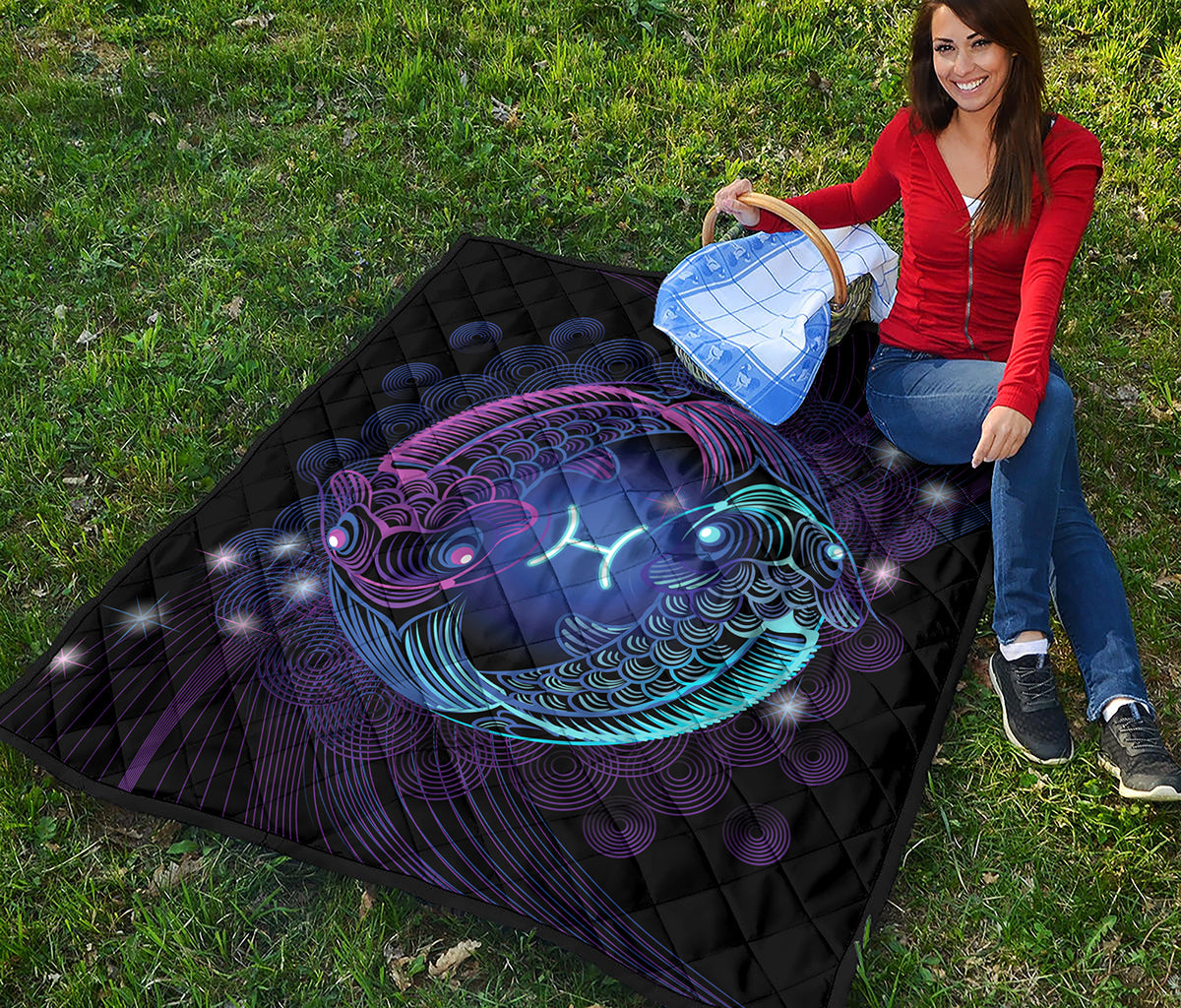 Dark Pisces Zodiac Sign Print Quilt