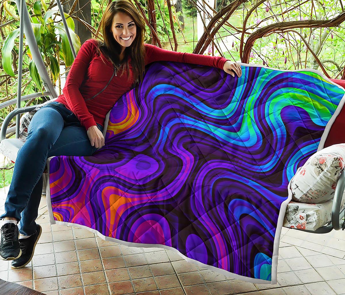 Dark Psychedelic Trippy Print Quilt