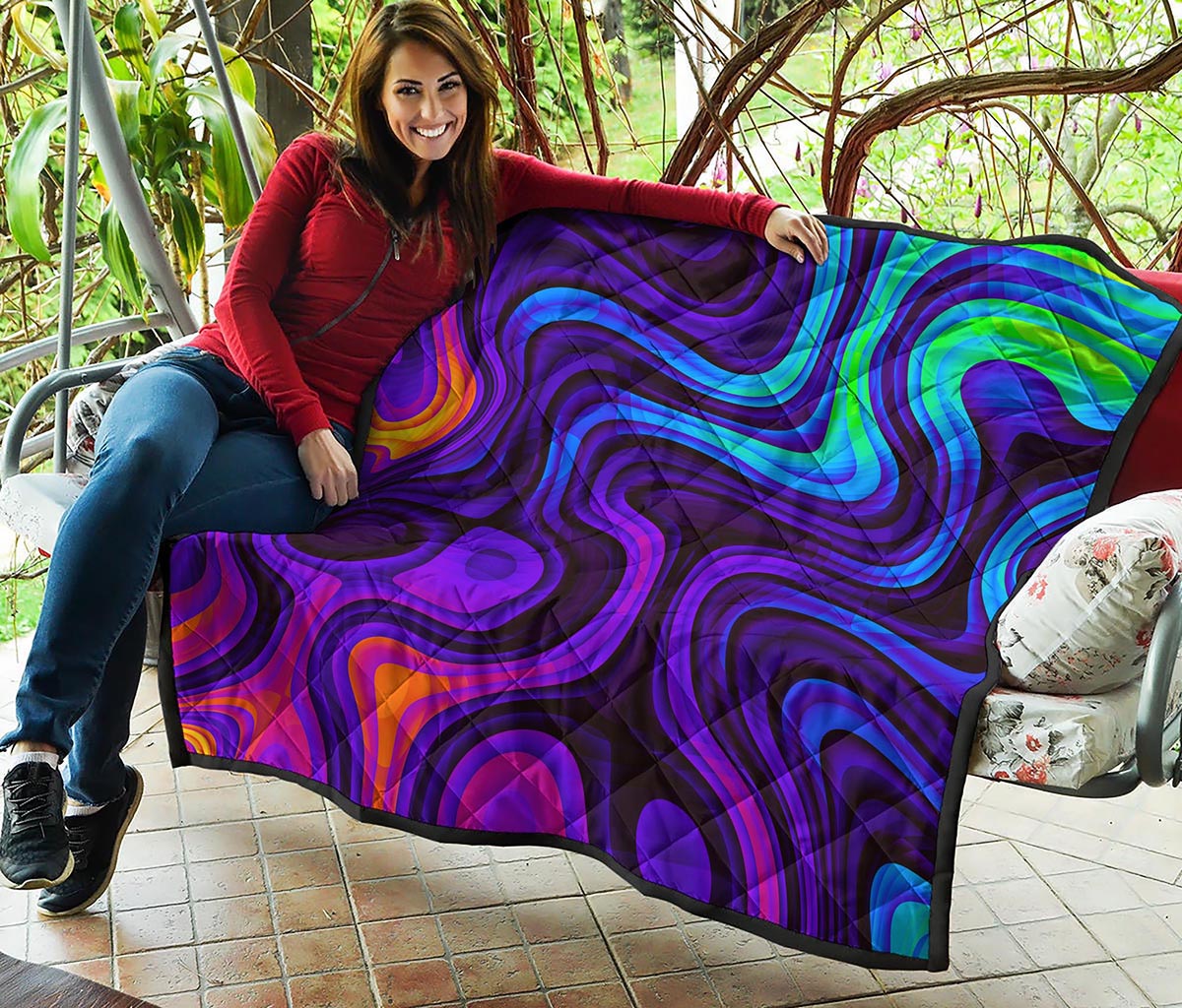 Dark Psychedelic Trippy Print Quilt