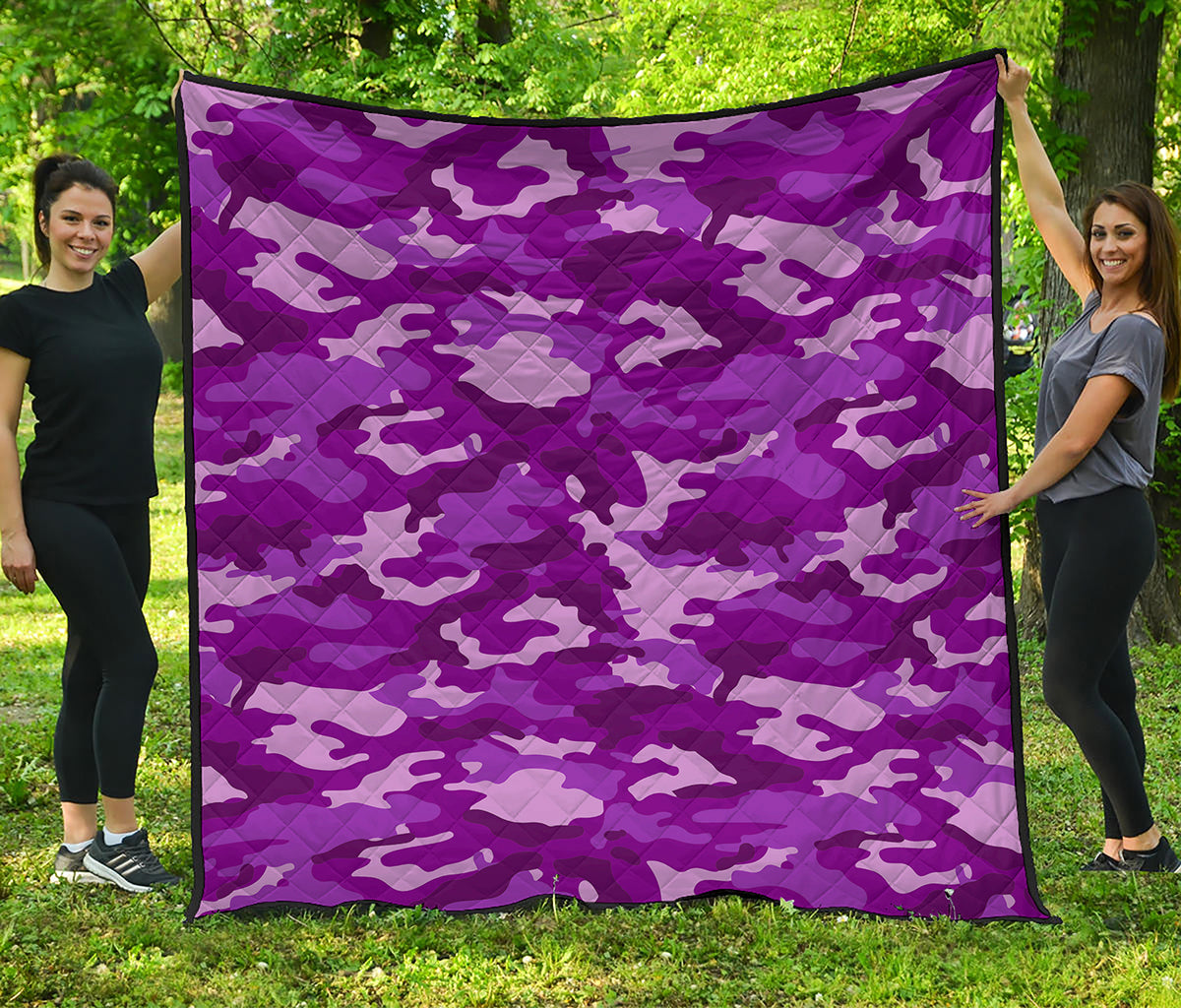 Dark Purple Camouflage Print Quilt