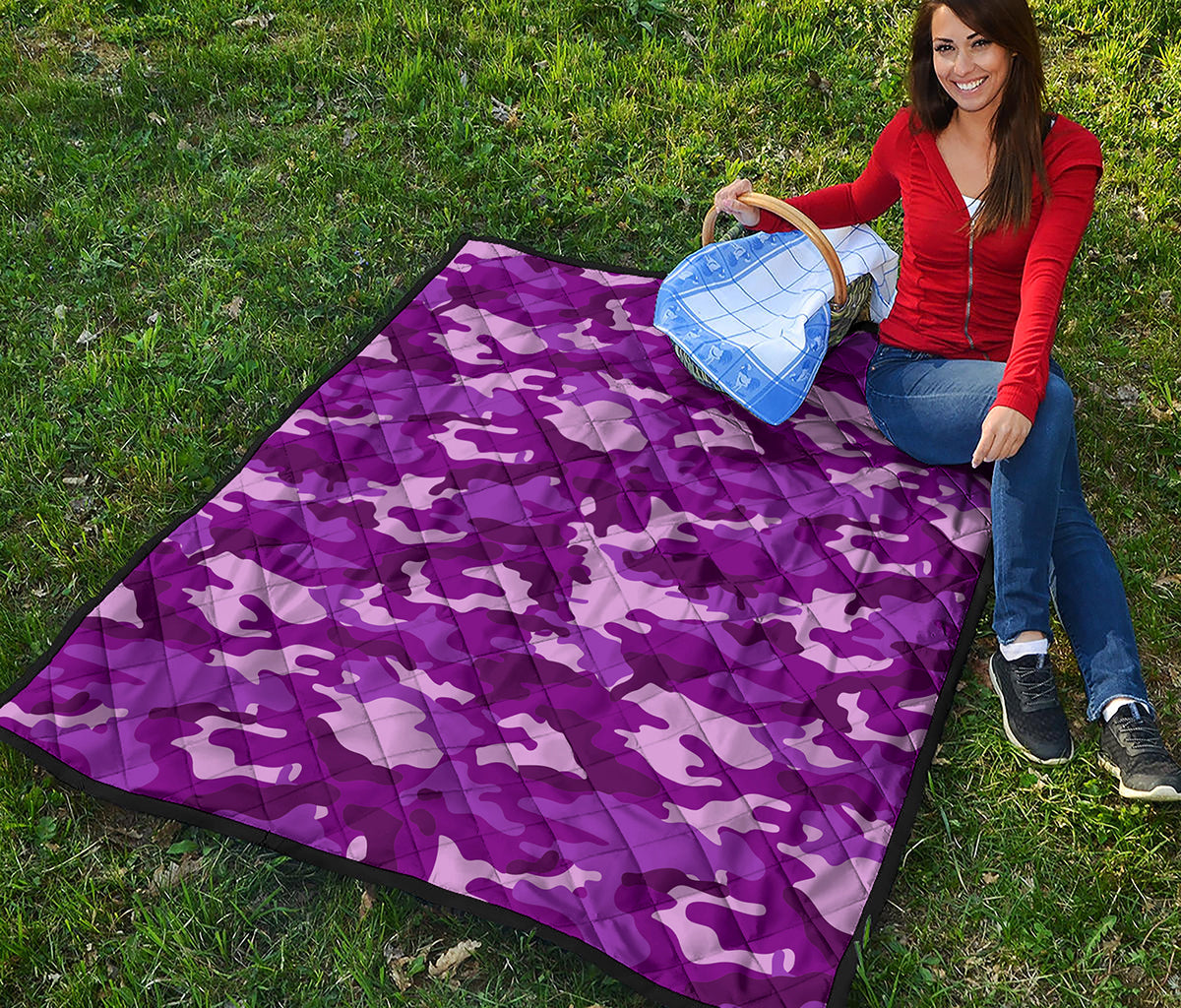 Dark Purple Camouflage Print Quilt