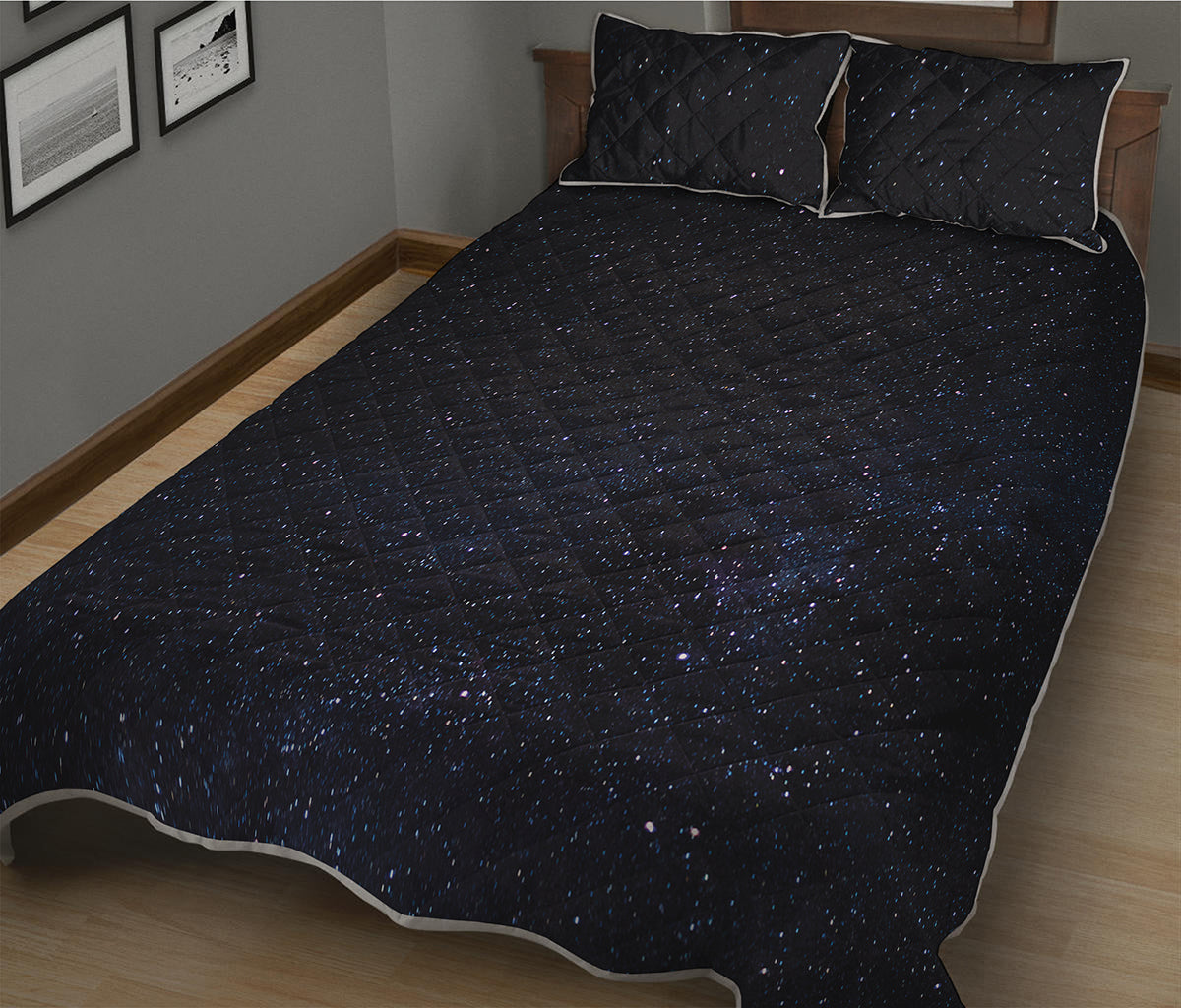 Dark Space Print Quilt Bed Set