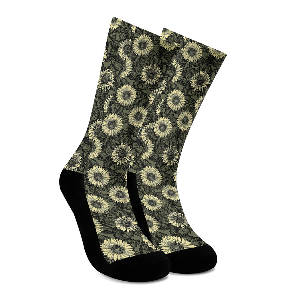 Dark Sunflower Pattern Print Crew Socks