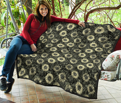 Dark Sunflower Pattern Print Quilt